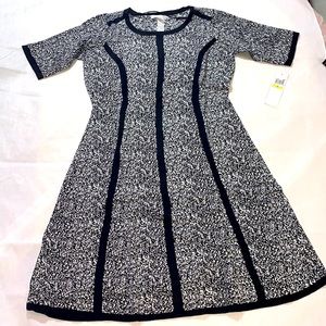 London Times black white contrast trim colorblock slimming dress sweater a-line